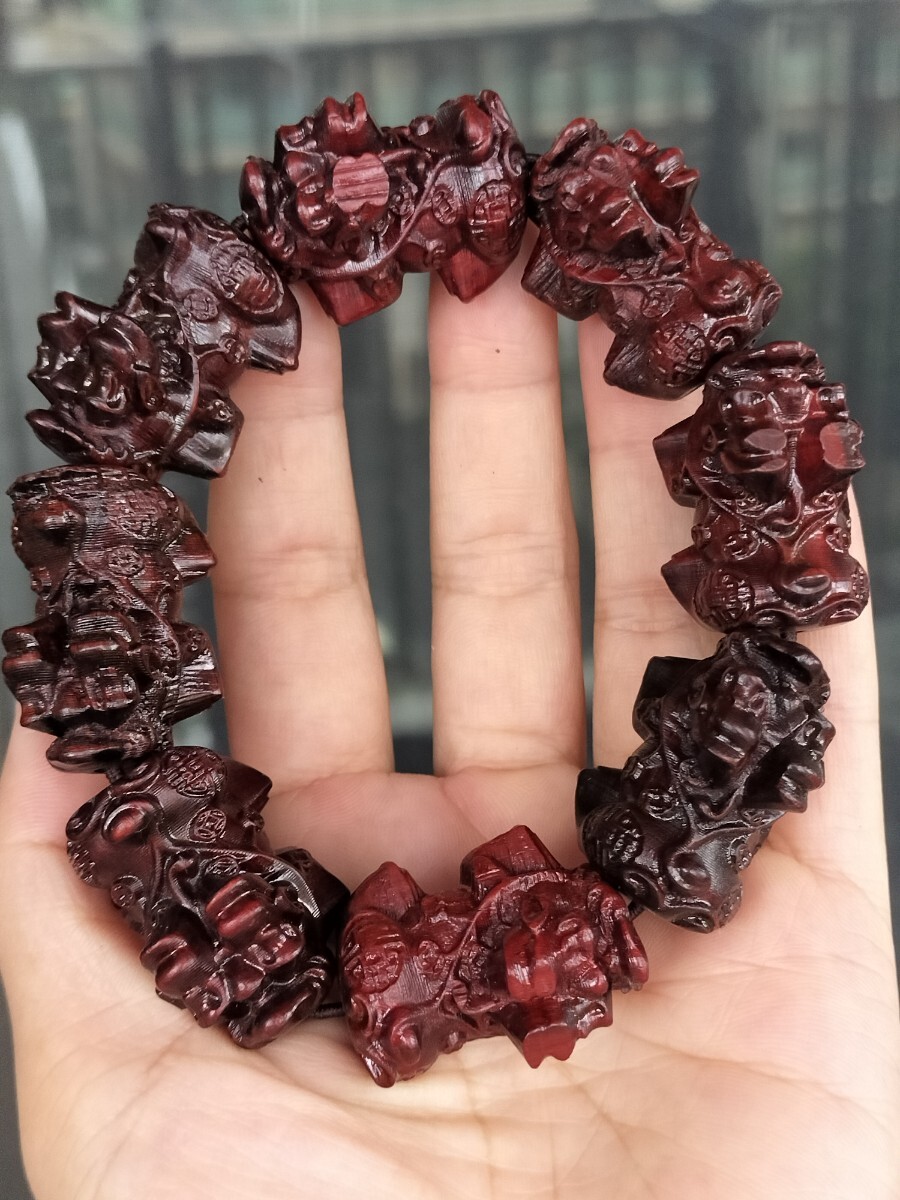 天然檀木  木製 貔貅彫刻  金運アップ 個性的なアクセントブレスレット拍卖