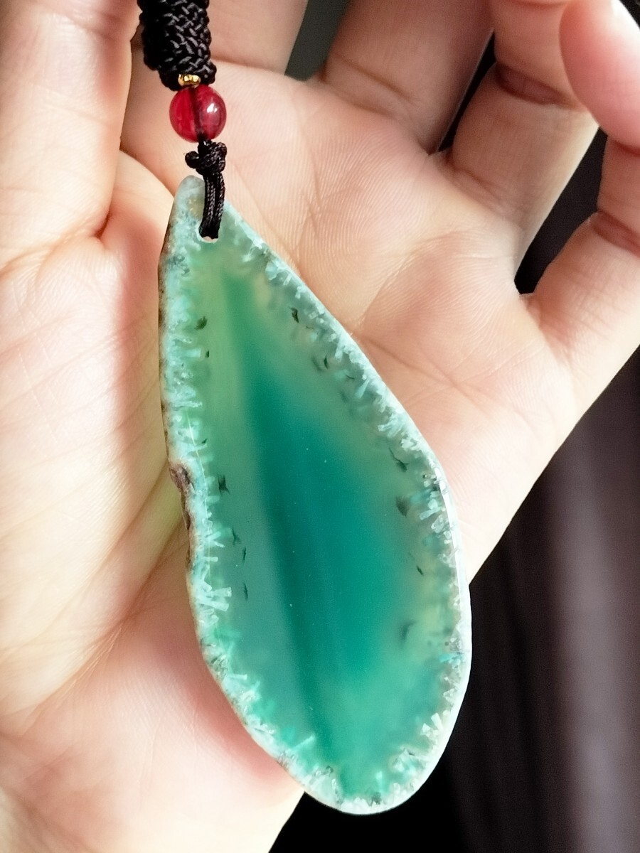 天然瑪瑙  緑瑪瑙 メノウ 緑葉 水滴 色 ペンダント ネックレス拍卖