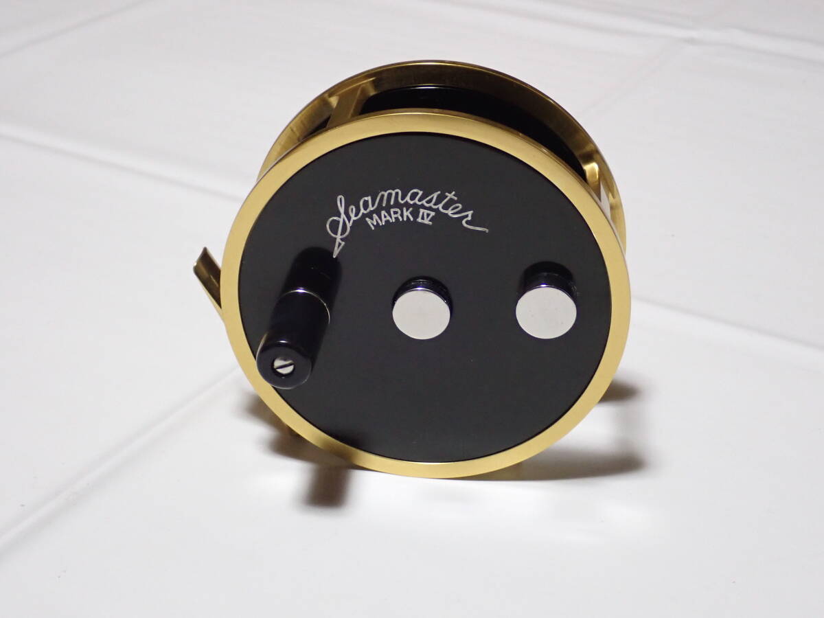 ■レア! Sea master(シーマスター)MARK Ⅳ ダイレクトドライブ ブラックxゴールド 未使用に近い ソルトウォーターの最高峰拍卖