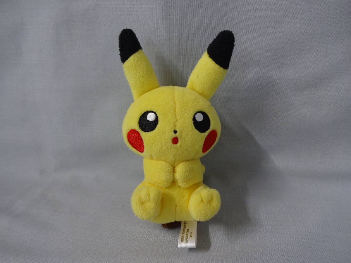 ポケモンセンター限定 ピカチュウ プチぬいぐるみ マスコット 高さ約12cm拍卖