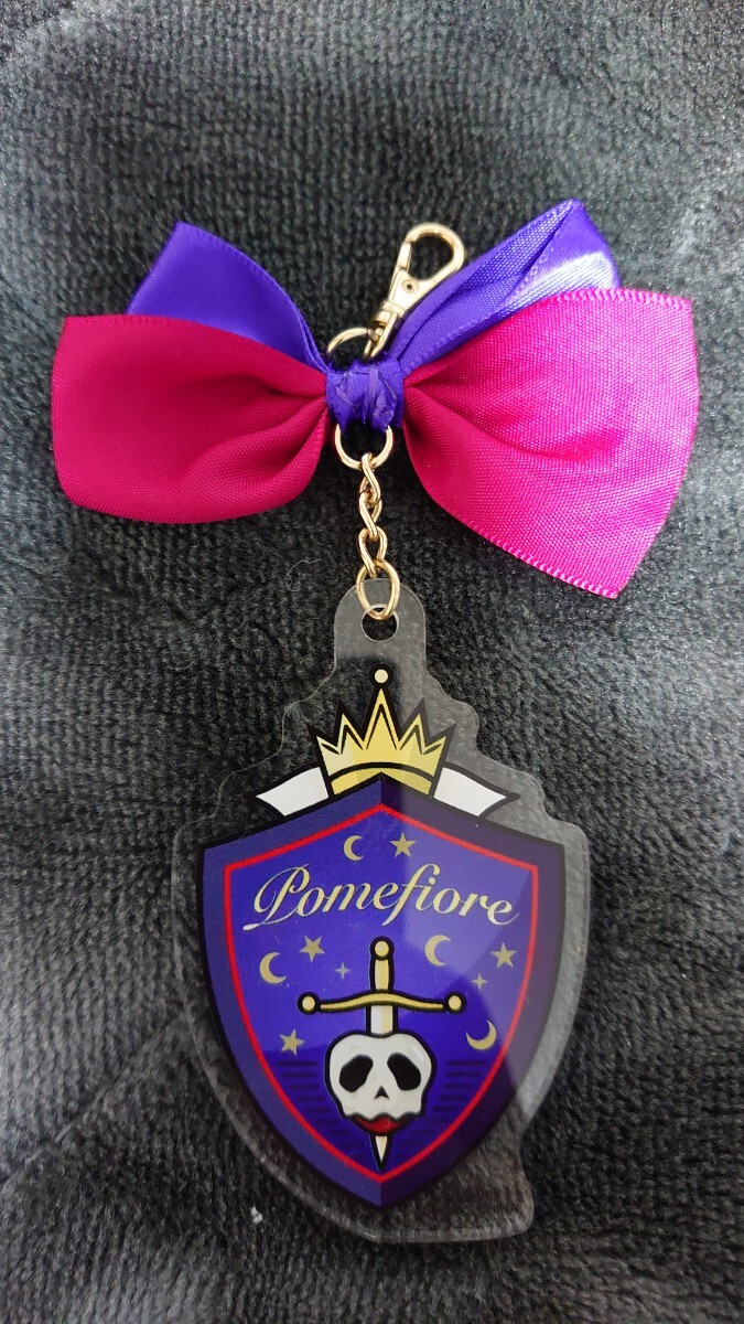 ツイステッドワンダーランド ポムフィオーレ リボンチャーム アクリルキーホルダー 送料無料拍卖