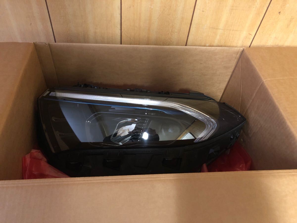 ベンツ H243 EQA クラス 純正 左 LED ヘッドライト A2439061300 A2439069100 拍卖