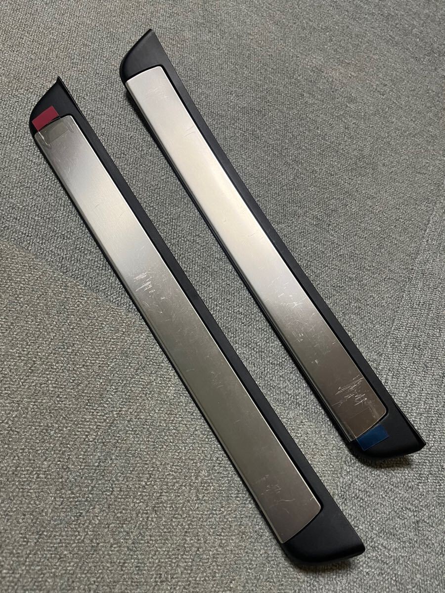 超希少 絶版 良品 早い者勝 新古品 リヤーアウトサイド スカッフプレート 18クラウン アスリート マジェスタアニバーサリー 前期 前期拍卖