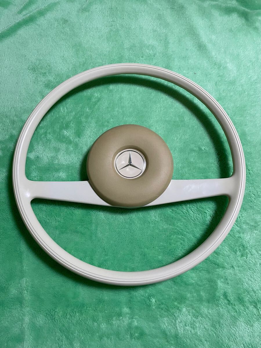 ★美品★メルセデス ベンツ ステアリング ホーンボタン 縦目 タテ目 W108 W109 W110 W111 W113 W114 W115 220 250 280SE SL Mercedes benz拍卖
