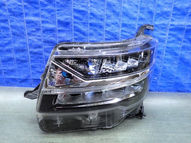 6218 ムーヴカスタム LA150S LA160S 後期 左ライト LED 100-69068 B 美品拍卖