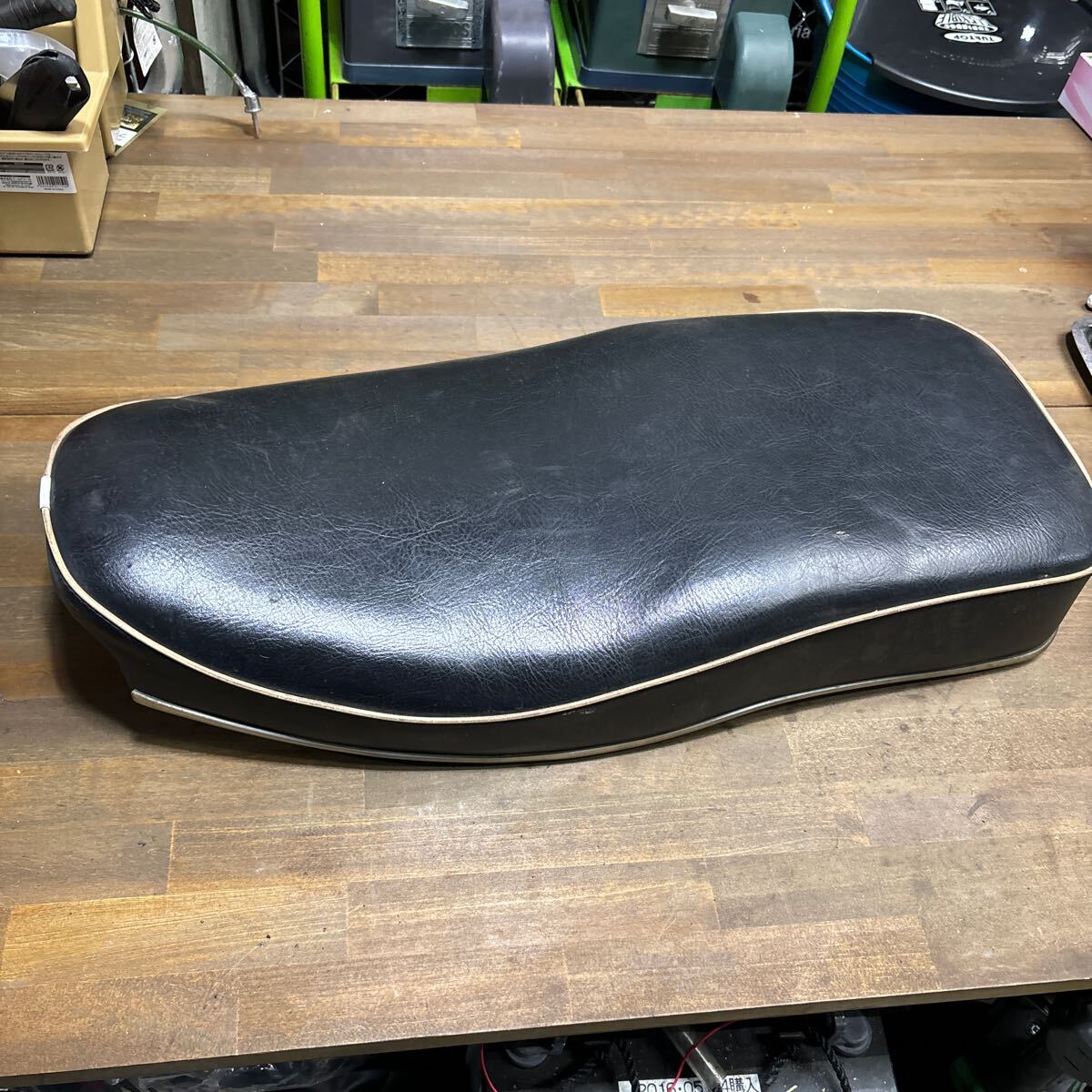 SR400 社外 シート 穴あり カスタムシート拍卖