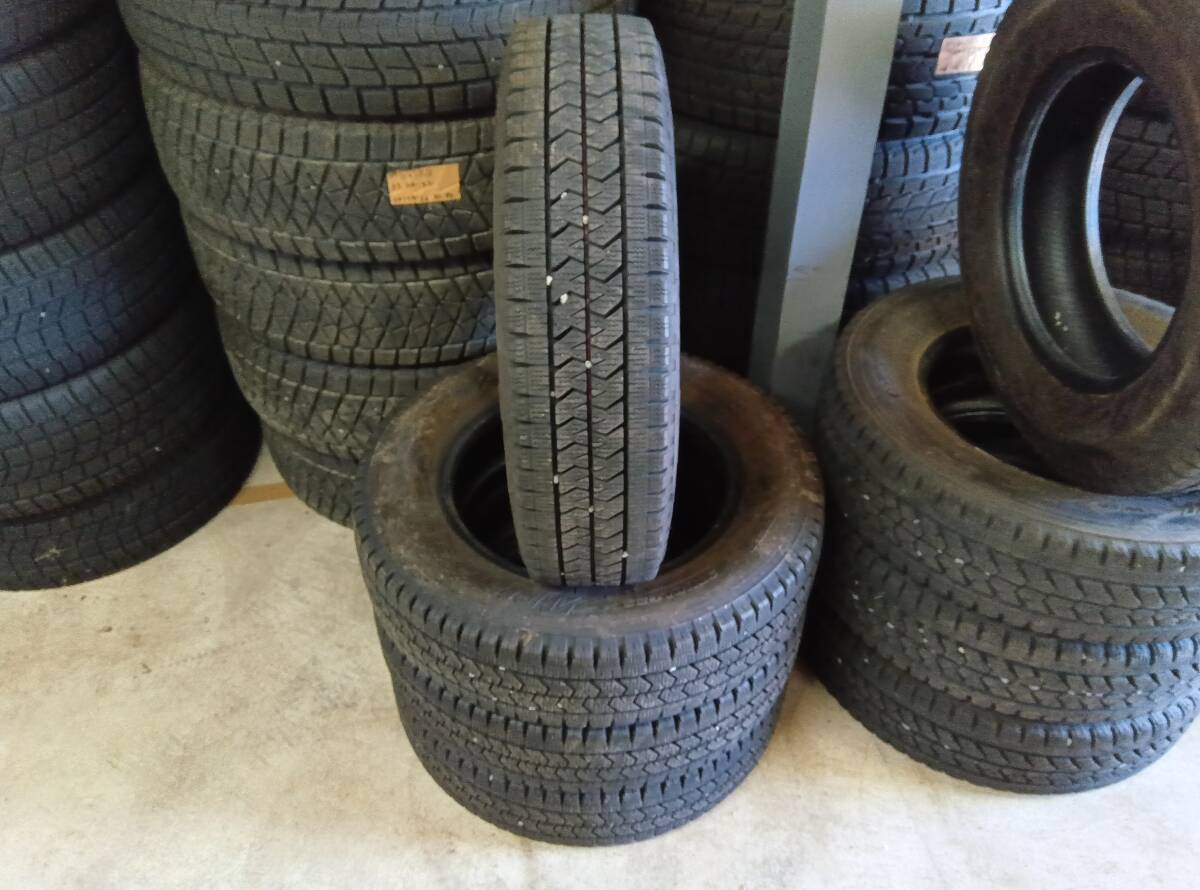 175/75R15 103/101N LT ブリヂストン W989 8山 No.83拍卖