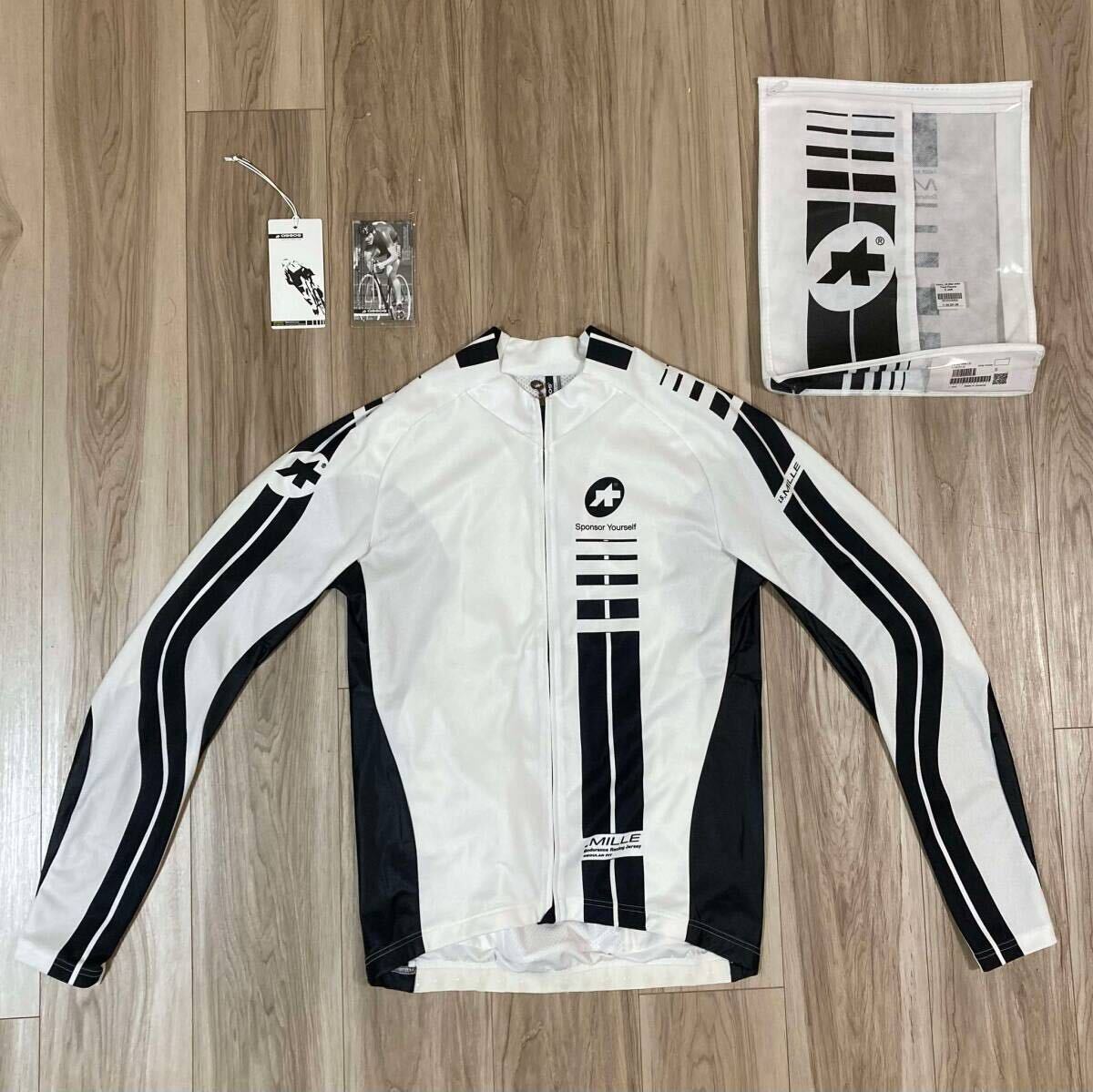 送料230★美品 正規 ASSOS アソス 海外 S メンズ 参価3万超 春~秋用 長袖サイクルジャージ 製品保証カード&パッケージ付き 良質 717 白*黒拍卖