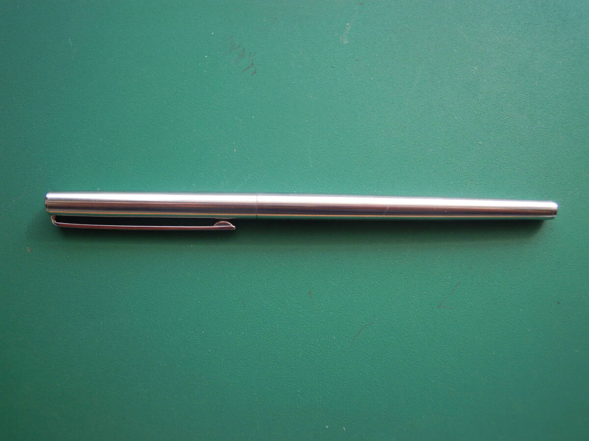 SAILOR セーラー(??)  超細くて携帯に便利なボールペン 拍卖