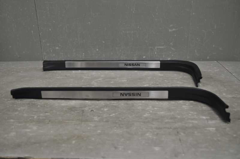 フーガ 450GT前期 (GY50 Y50) H.17 純正 前 フロント スカッフプレート イルミ付 左右セット 右 左 769B4 EG000 769B5 EG000 s016457拍卖