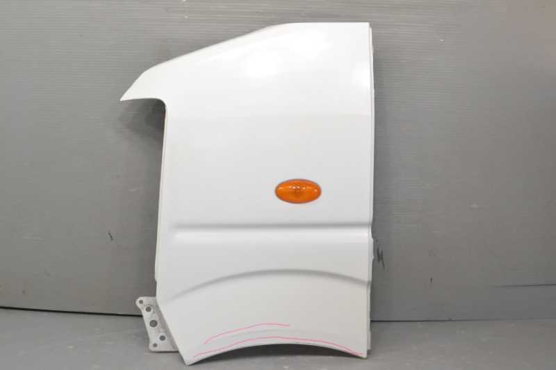 エブリィ JOIN 後期(DA64V) 純正 破損無 取付OK 左前 左 フロント フェンダーパネル サイドマーカー付 26U / 58611-58H00 k087462拍卖