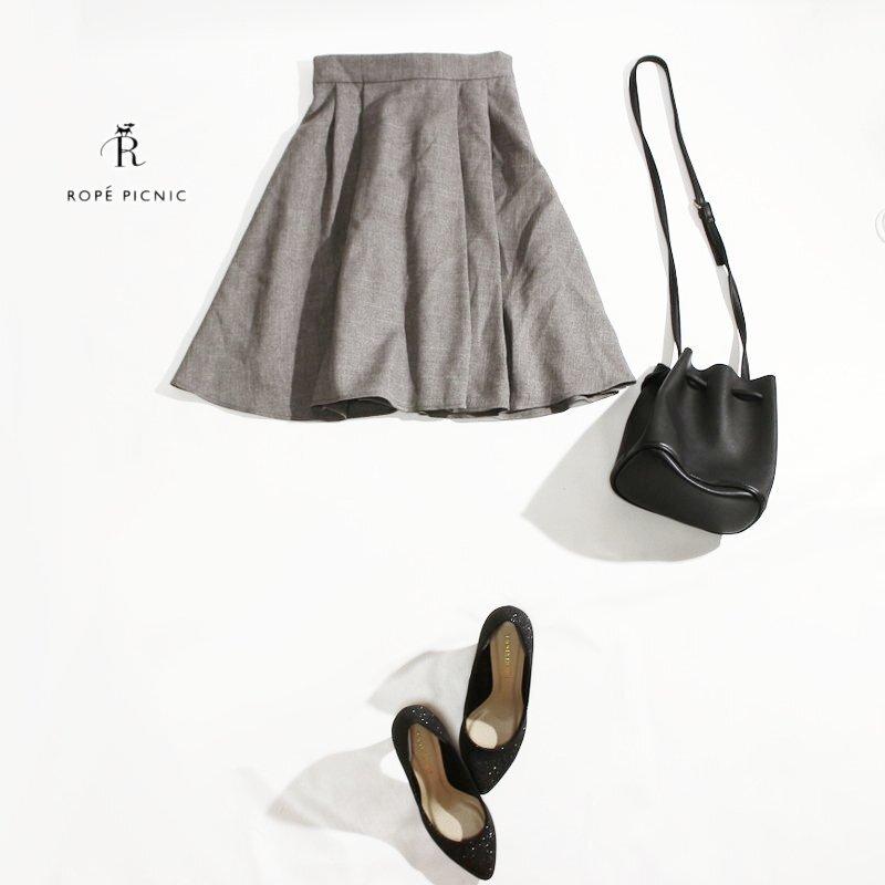 美品 ロペ ピクニック ROPE' PICNIC ポリエステル ほんのり艶 ひざ下丈 シンプル フレアスカート 36 グレイッシュ ブラウン ウエストゴム拍卖