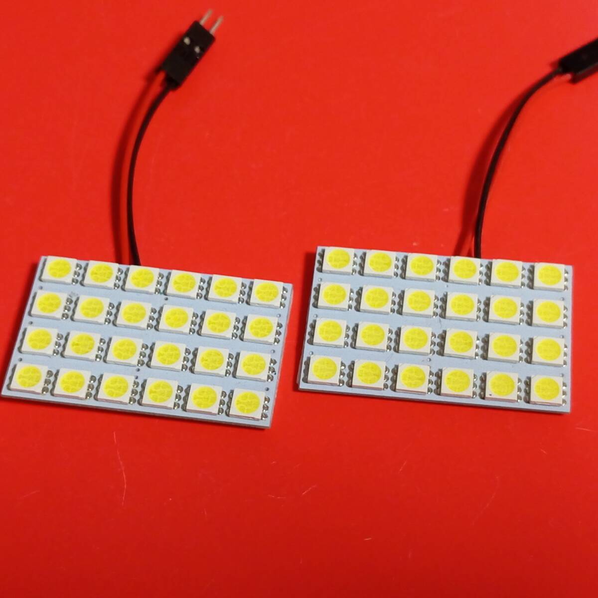 超爆光!UD クオン 24V車用 LED面発光 ルームランプ ホワイト T10 31mm 2個SET 日野 いすゞ /s24拍卖