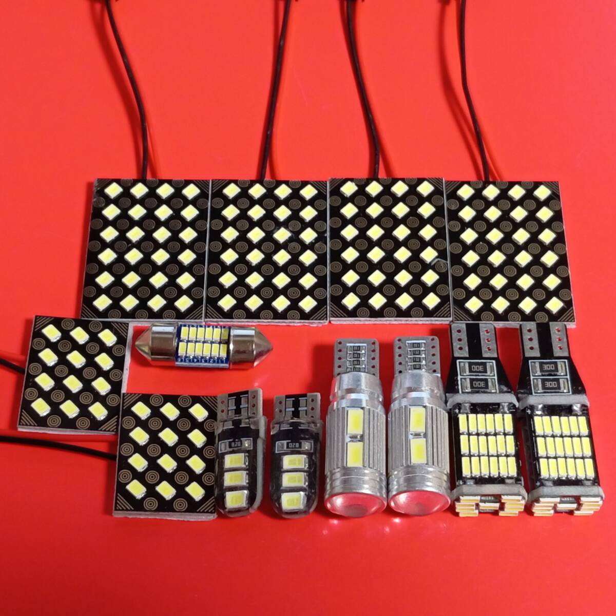 ZRR70系 ヴォクシー(ドームランプ車) 超爆光! T10 LED ルームランプ バックランプ ナンバー灯 11個セット トヨタ /s24/s12/45/10/6/t28拍卖