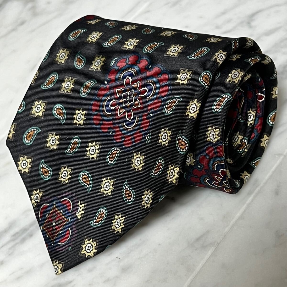 【美品】 999円~ GIVENCHY ネクタイ ブラック ペイズリー柄 マルチカラー (GB1)拍卖