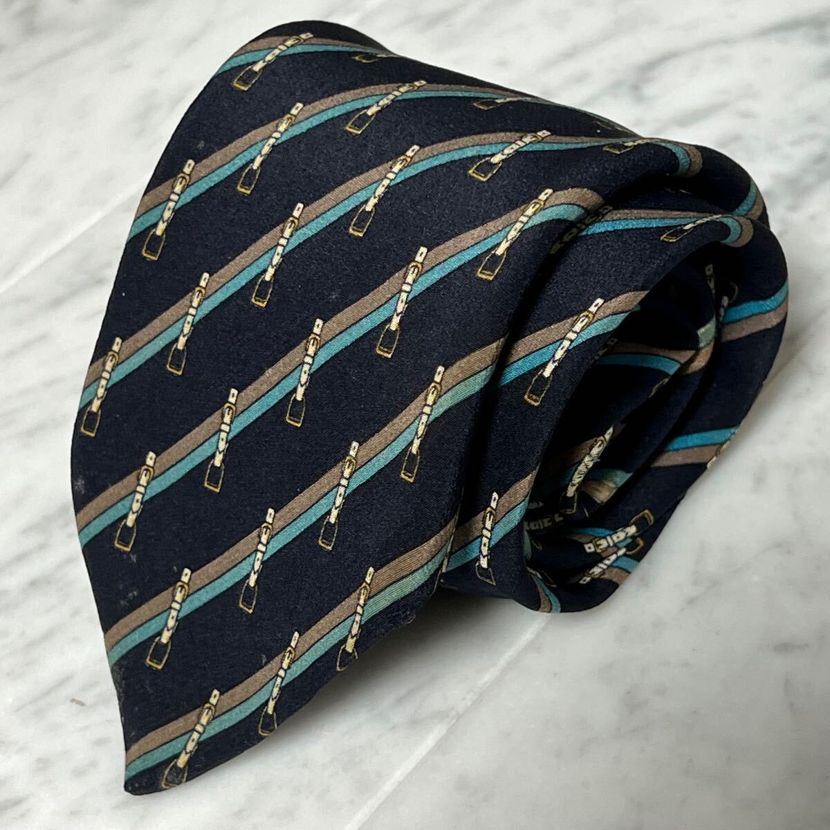 770円~ CELINE ネクタイ ストライプ ベルト柄 ネイビー (B3)拍卖