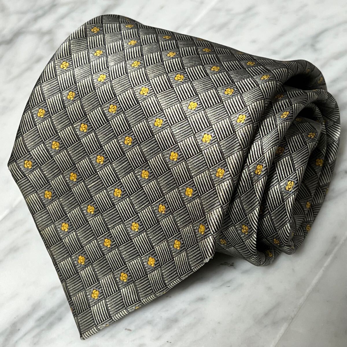 999円~ LANVIN ネクタイ グレー系 ブロックチェック柄 小紋 総柄 (GB1)拍卖
