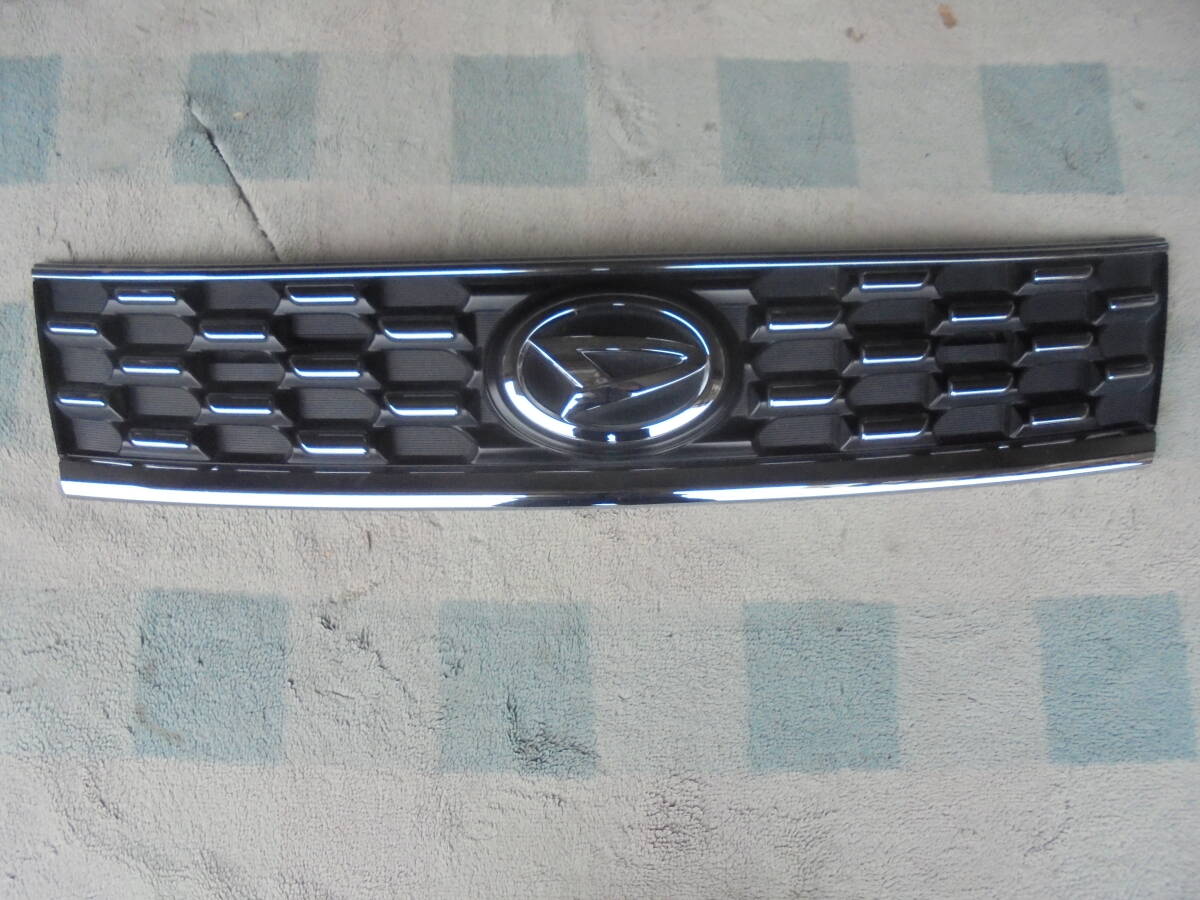 ムーヴ LA150S.LA160S 前期 純正 フロントグリル 53105-B2251 6922拍卖