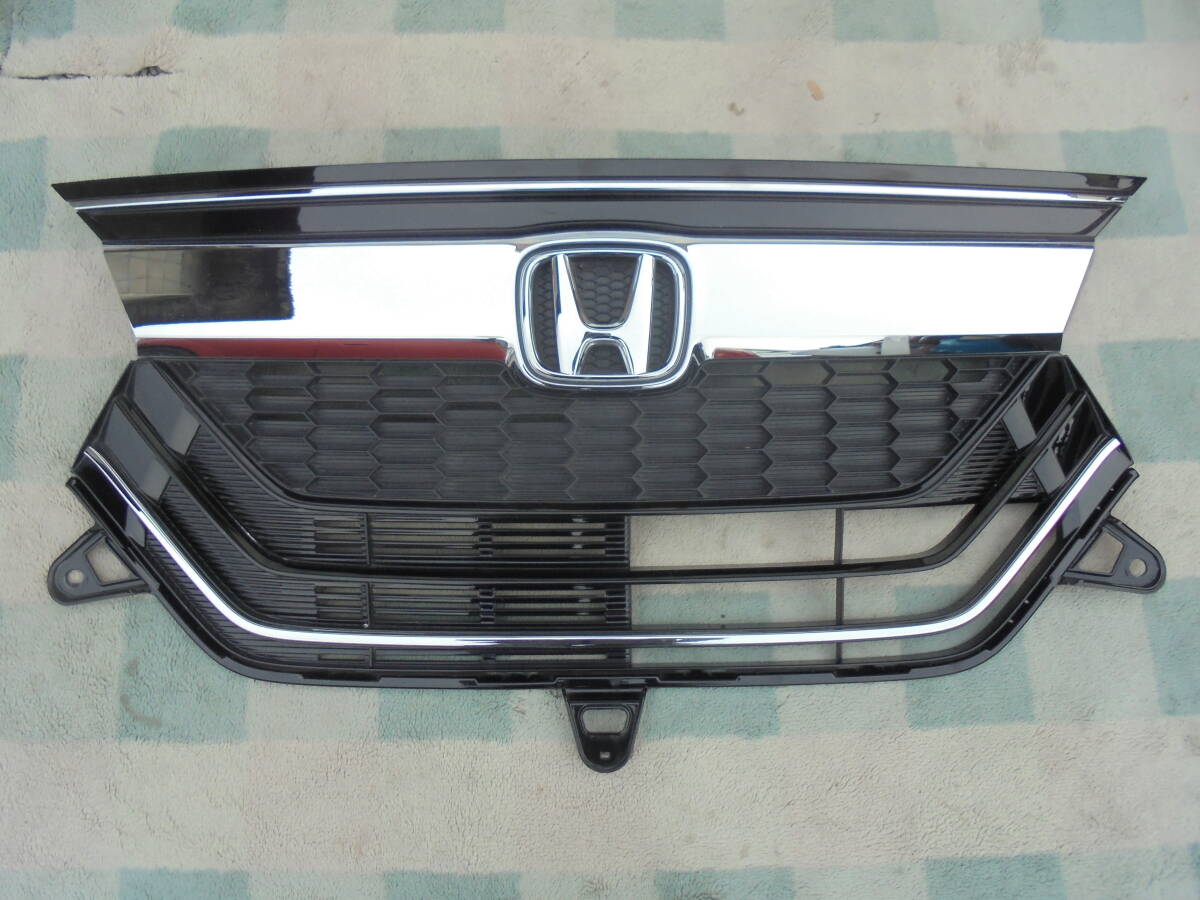 N-BOX,エヌボックス カスタム JF3.JF4 前期 純正 フロントグリル 71121-TTA-J010-M1 6931拍卖