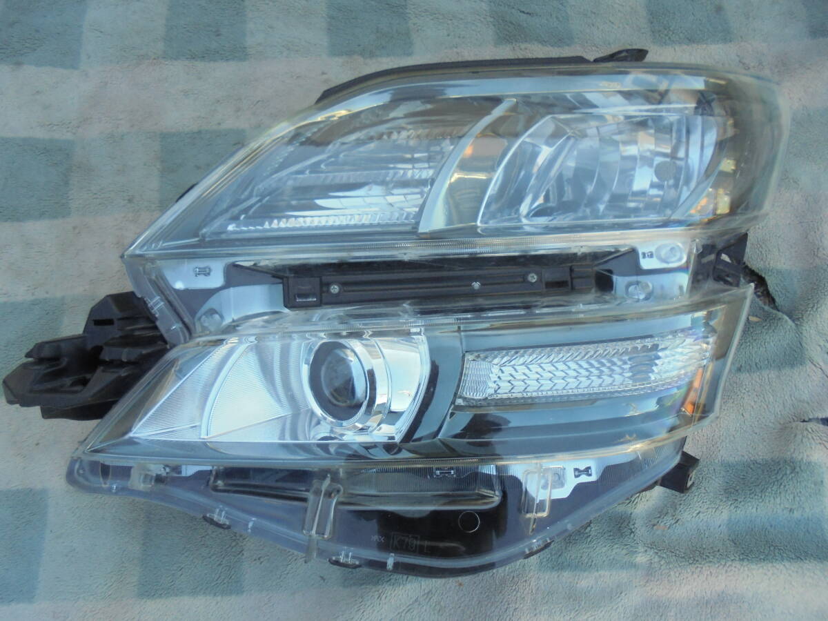 ヴェルファイア ANH20W.ANH25W.GGH20W.GGH25W 後期 純正 左ヘッドライト HID 刻印サ ICHIKOH 58-23 6939拍卖
