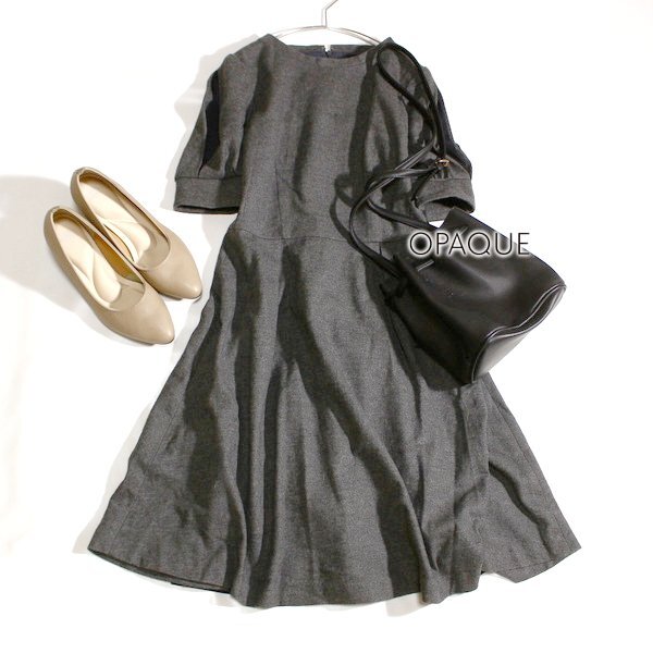 美品 OPAQUE オぺーク 異素材切り替え バックデザイン フラノ・ストレッチ ウール ワンピース 36号 S 秋 冬 24C11拍卖