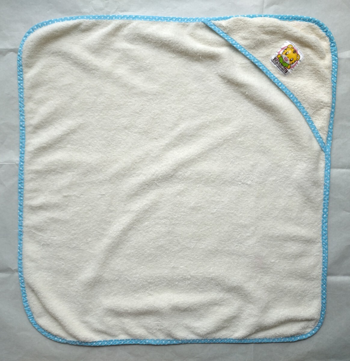 ★しまじろうフード付き3way ベビーバスタオル プール 水遊び レジャー おくるみ拍卖