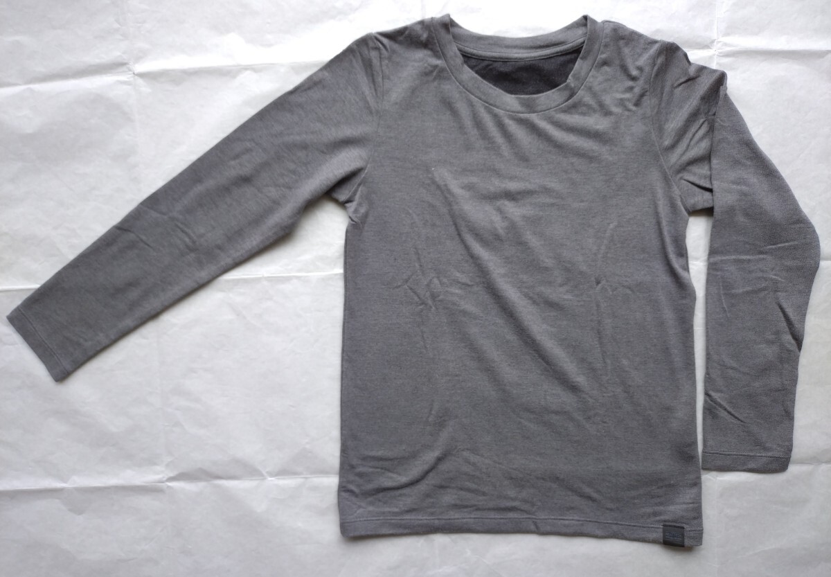 ★美品 UNIQLO ユニクロ ヒートテック コットン クルーネック 長袖 インナー グレー 130 HEATTECH EXTRA WARM拍卖