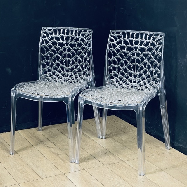 デザイナーズスタッキングチェア 2脚セット【中古】Harechair Coral ヘアチェア コーラル オランダ /69493拍卖