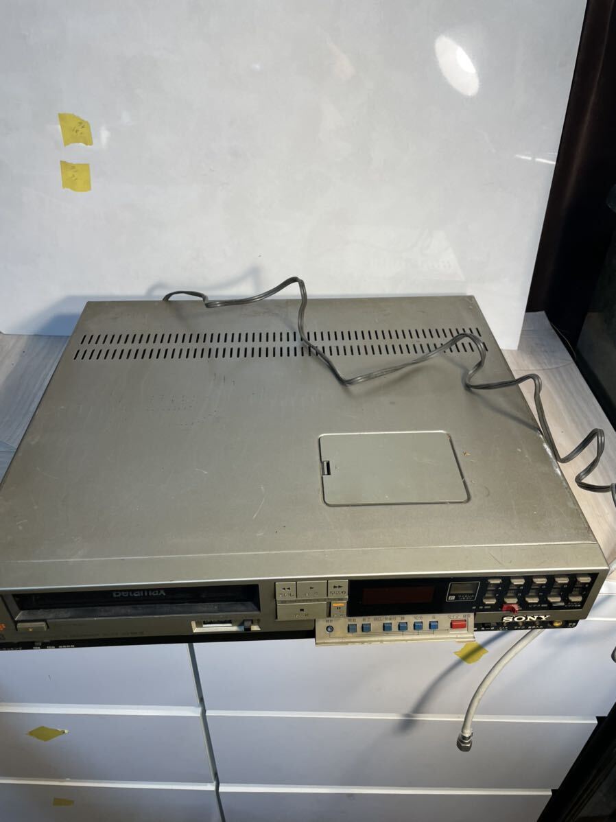 通電OK SONY SL-F3 ベータマックス ビデオデッキ 昭和レトロ 希少 ソニー ベータビデオデッキ 現状品 ジャンク 貴重 入手困難拍卖