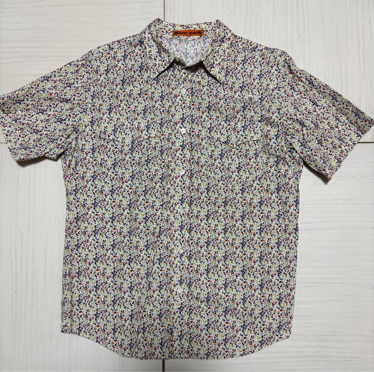 フラワーパターン 半袖シャツ拍卖