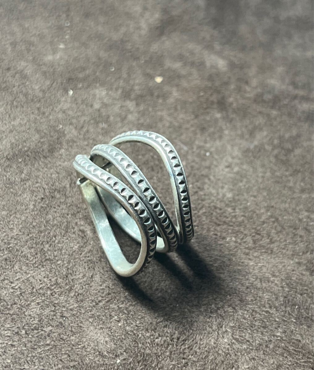R6911ar78だy カレンシルバー三連純銀リング 刻印スタンプ柄ありフリーサイズ指輪ギフト20号だy拍卖