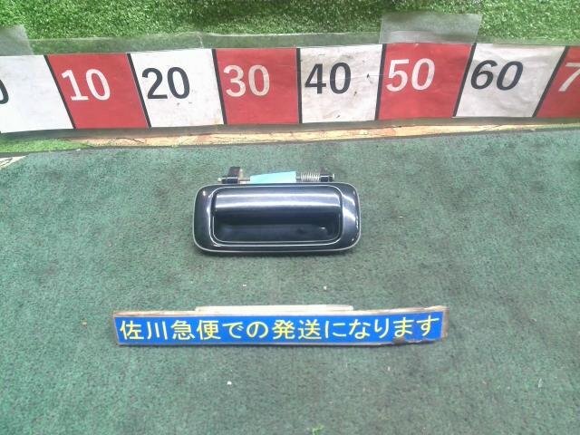 トヨタ 80ランクル VX LTD 最終型 HDJ81V 右 リア ドア アウターキャッチ 570D 再塗装品 板金跡有り 擦り傷有り 現状販売 中古拍卖