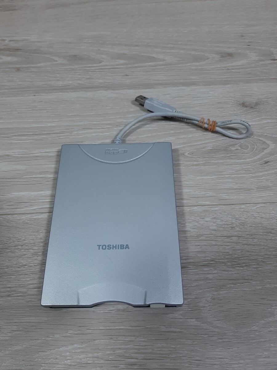★☆TOSHIBA USB接続 3.5インチ FDDユニット PA2680U ☆★拍卖