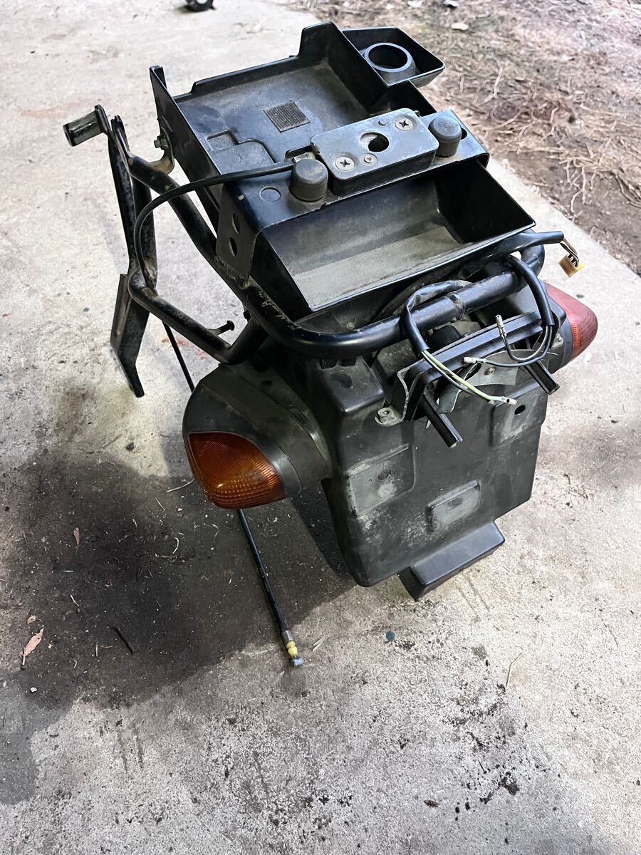 JPO-20 スズキ RGV250ガンマ VJ21A 純正 シートレール リアフェンダー ウインカー シートフレーム リアフレーム サブフレーム拍卖