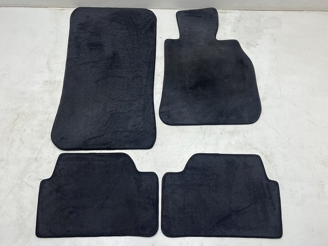 BMW 116i E87 LCI 1シリーズ 09年 UE16 フロアマット 一台分 (在庫No:519609) (7611)拍卖