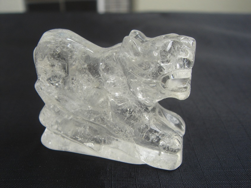 ★★風水置物,お守り,干支寅年,開運UP!天然水晶クリスタル「虎トラ」置物☆M1拍卖