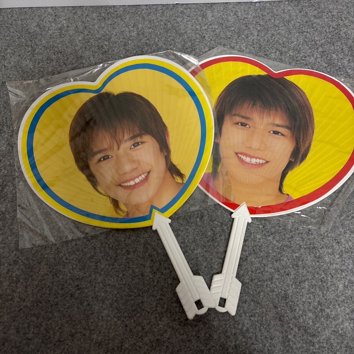 S319 滝沢秀明 たっきー タッキー Jr.時代 うちわ 2枚 持ち手がキューピッドの矢 未開封拍卖