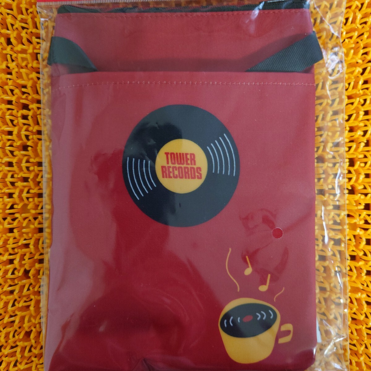 サントリーCRAFT BOSS(クラフトボス)2024年9月『タワーレコード』コラボキャンペーン普段使いにもオススメな『オリジナルサコッシュ』赤拍卖