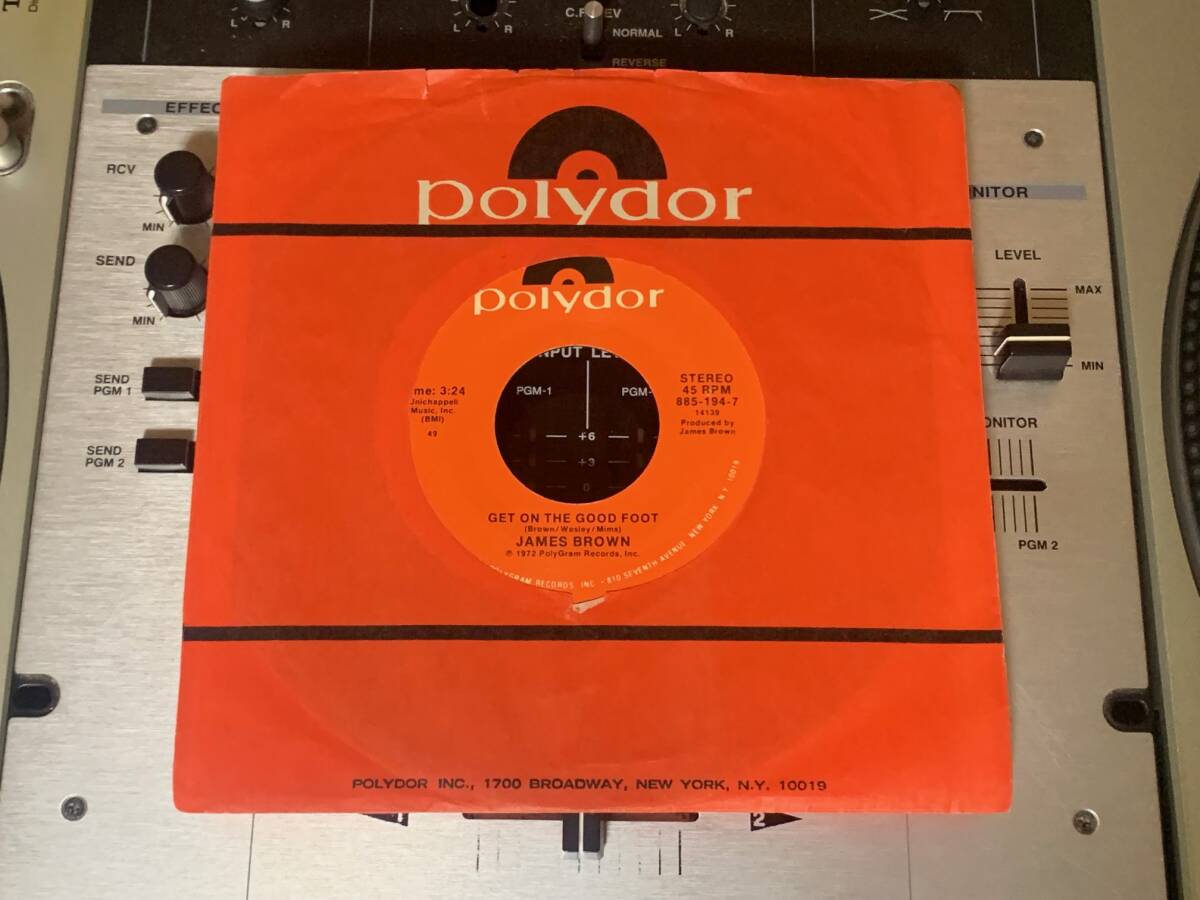 JAMES BROWN ♪GET ON THE GOOD FOOT 7インチ 45拍卖