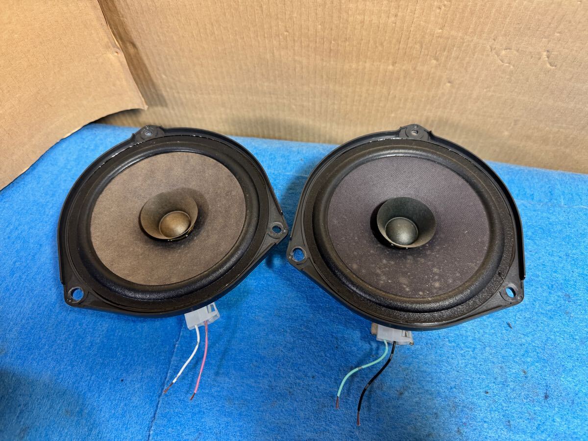 ① ダイハツ純正スピーカー 86160-B2030拍卖