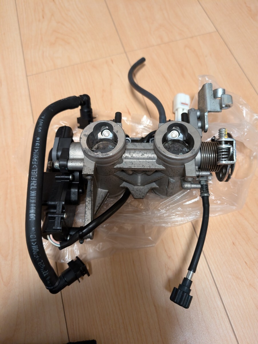 カワサキ NINJA250R EK250K スロットルボディ 純正 中古 ニンジャ250 Ninja250r 拍卖