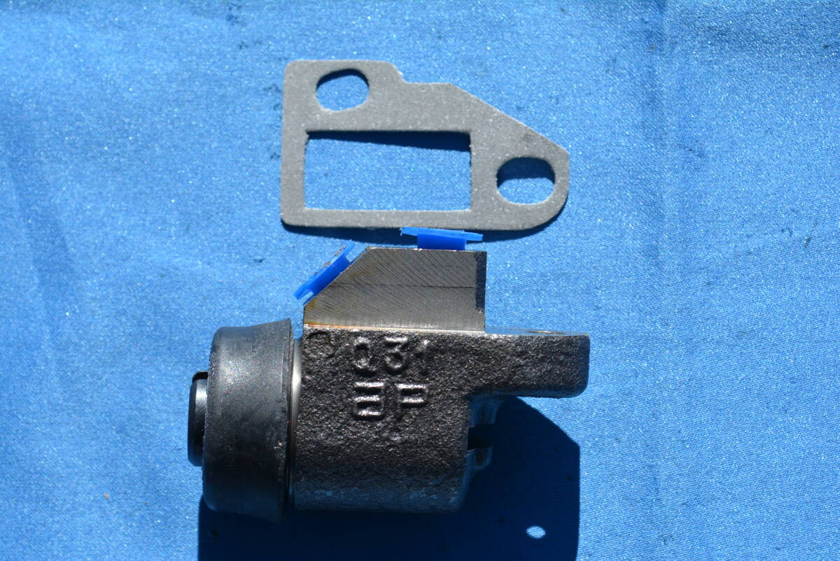 当時物 UNIPART クラッシック・ミニ フロント・ドラムブレーキ用 ブレーキシリンダー(右) 未使用品拍卖