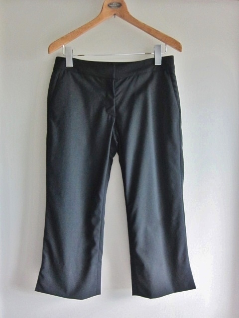 新品同様 FOXEY BOUTIQUE ボトムス 38 美品 Brand フォクシー ウール ストレッチパンツ 高級 ブランド 綺麗 WOOL 薄手 日本製 レア 得 特 拍卖