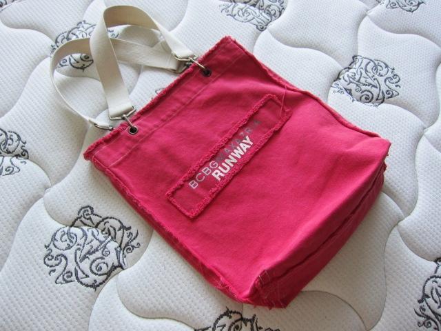 BCBG マックスアズリア バック ブランド BCBG ショルダー レア拍卖