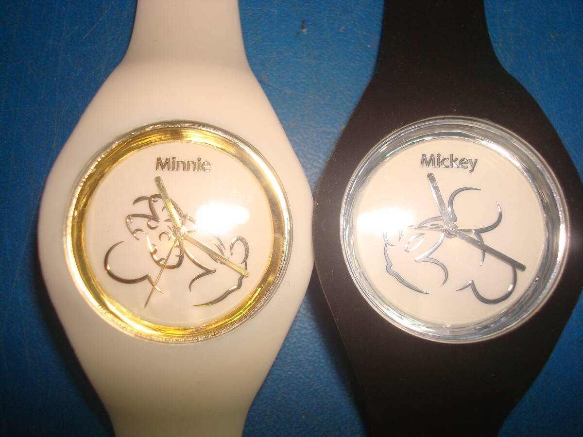 ミッキー、ミニーのペア腕時計(動作中) MMC18拍卖