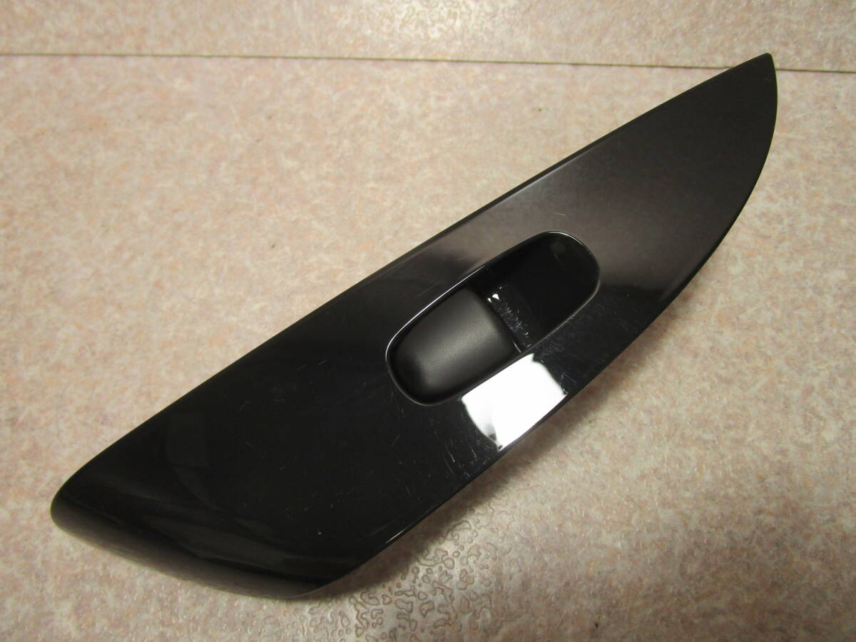 リーフ ZE0 パワーウィンドウスイッチ 後席 左 25411-1KL5A パネル 82960-3NA0A リア拍卖