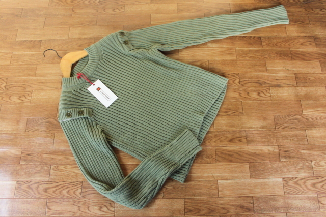イタリア製★タグ付き新品★送料無料★ZARA ザラ★とっても素敵な定番セーター★サイズM拍卖