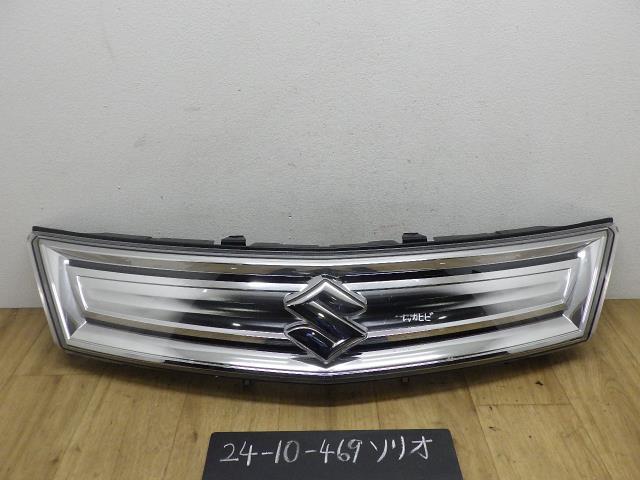 ソリオ  MA15S ラジエータグリル ZVE 72110-54M60-0PG拍卖