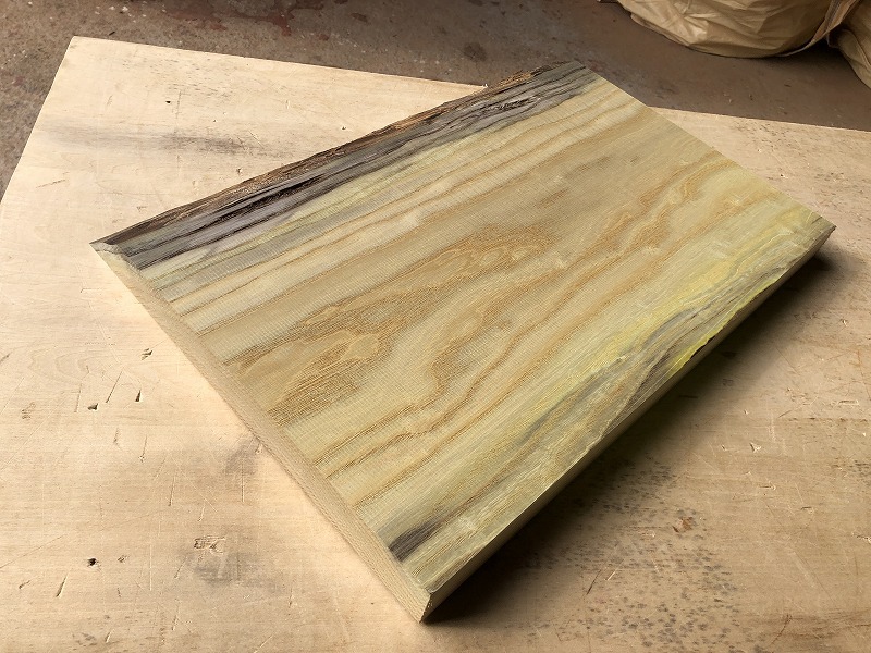 送料無料!黄檗【M822A】472×~320×33㎜ キハダ 極上杢 黄肌 乾燥材 木工 DIY 材木 天然木 無垢材《銘木すずめや》拍卖