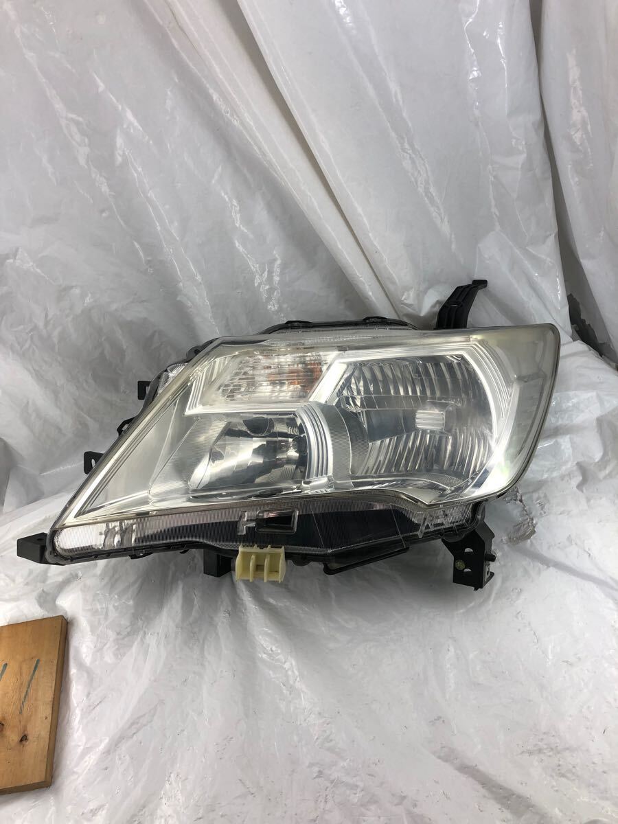 h11.29 セレナ C26 HID 左 ヘッドライト レべ付 純正 KOITO 100-23097 左側助手席側 ヘッドランプ拍卖